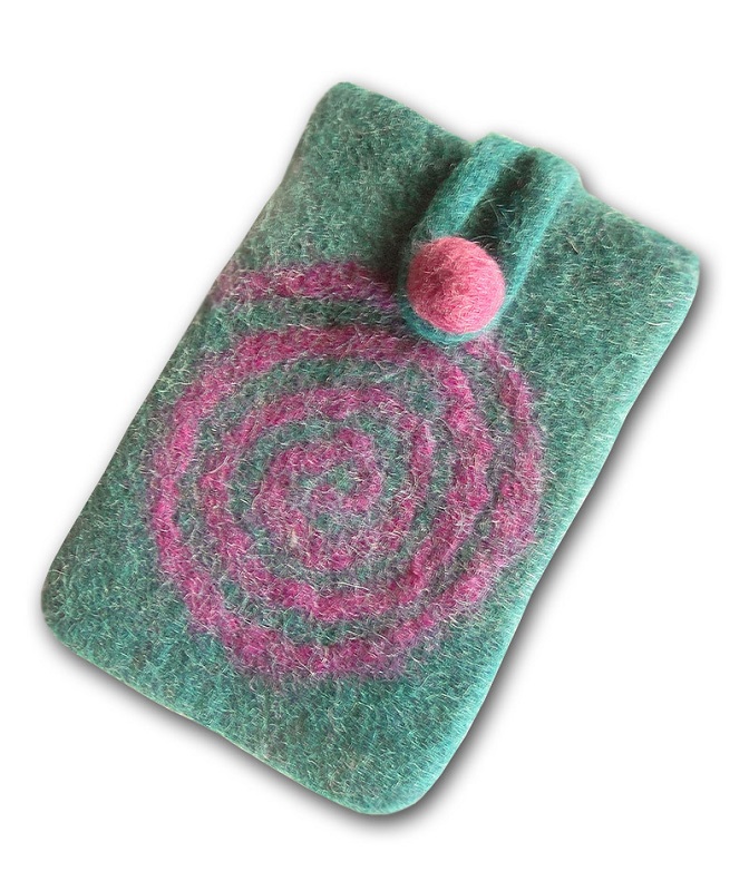 Felt Handmade Mobile Cases for Style and Protection